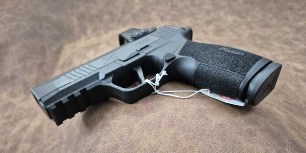 NIB SIG SAUER P365XCA COMP RXX 9MM 3.1" CASE-img-9
