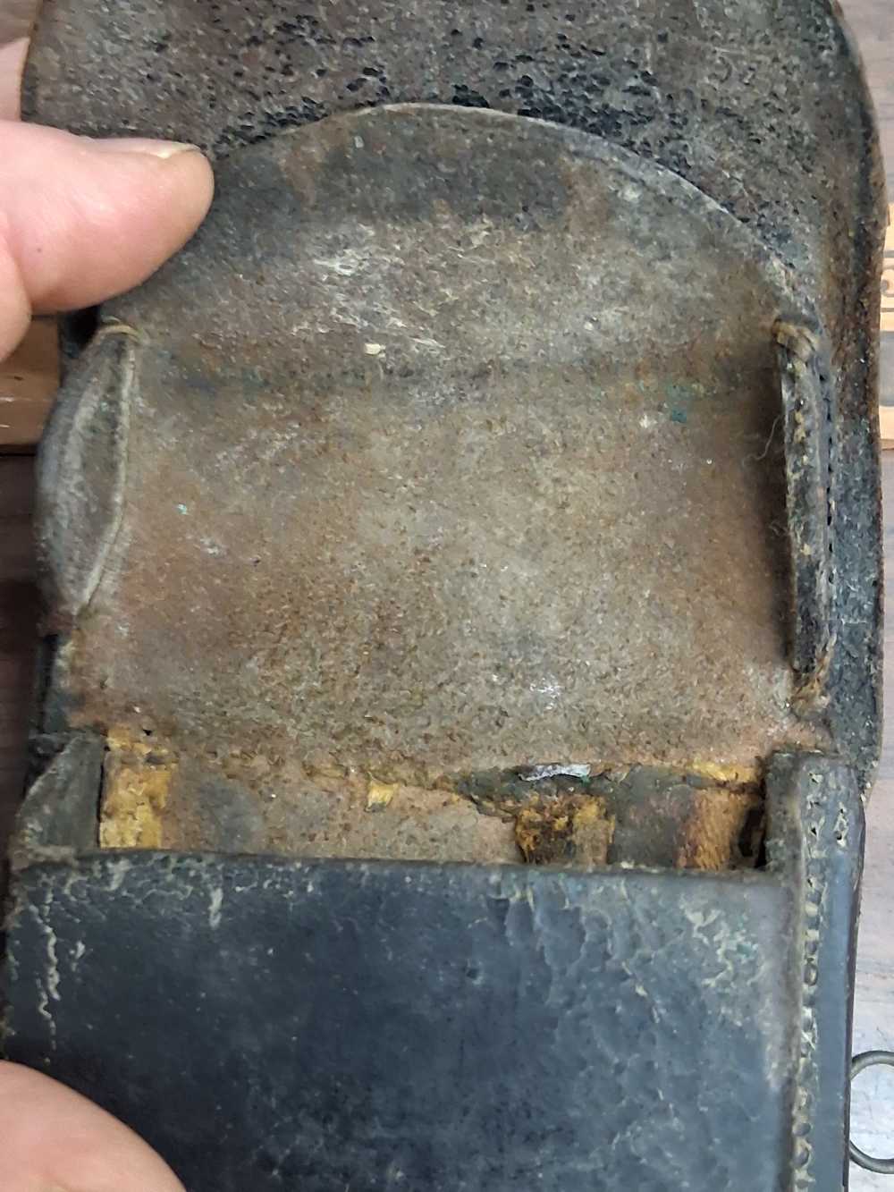 CIVIL WAR PERCUSION CAP BOX WITH PICK-img-6