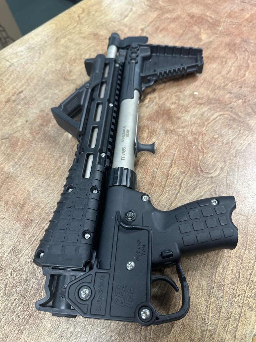 Kel-Tec Sub 2000 9mm Glk 17 mag-img-0