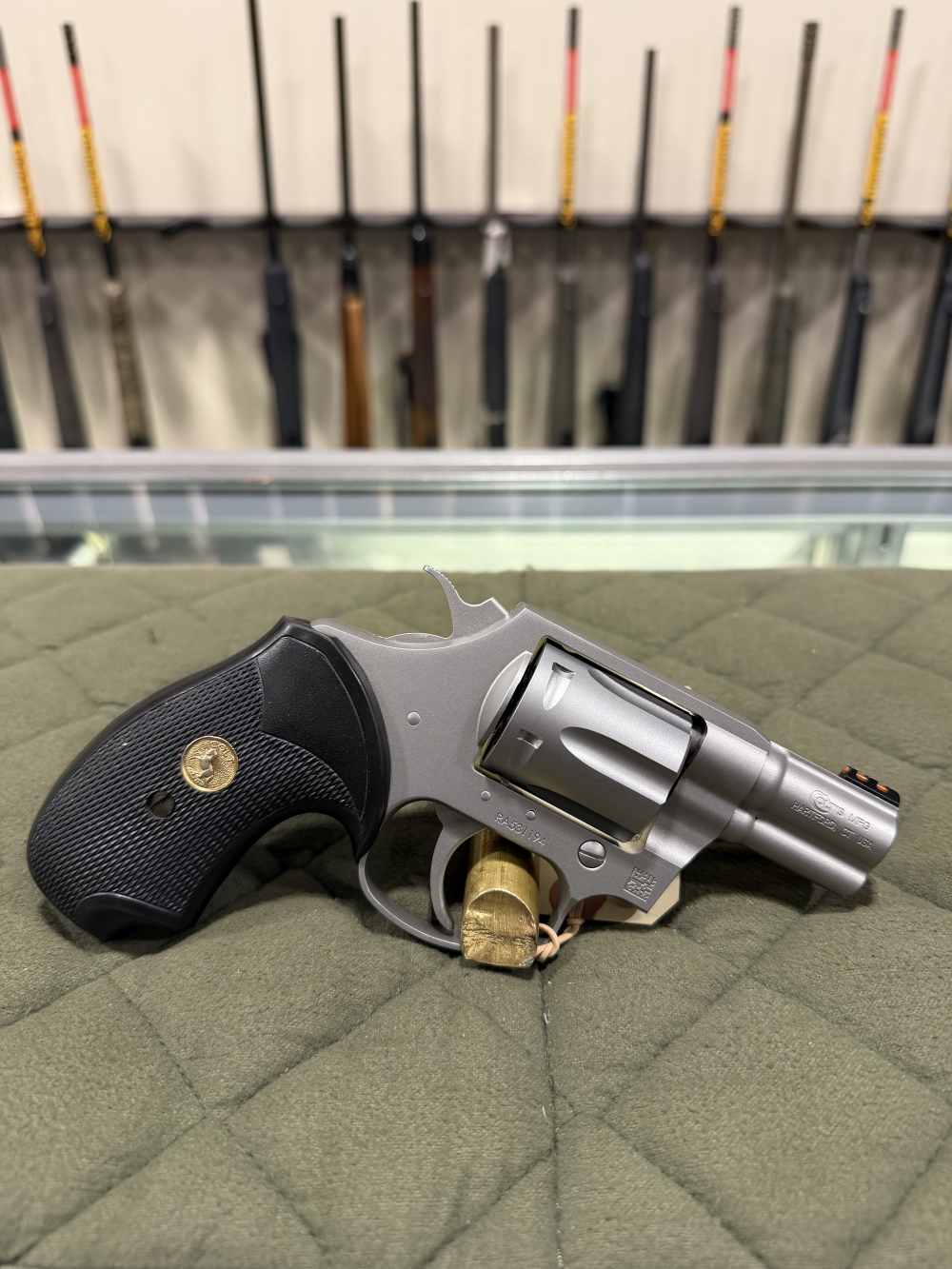 Colt Cobra 38 SPL-img-8