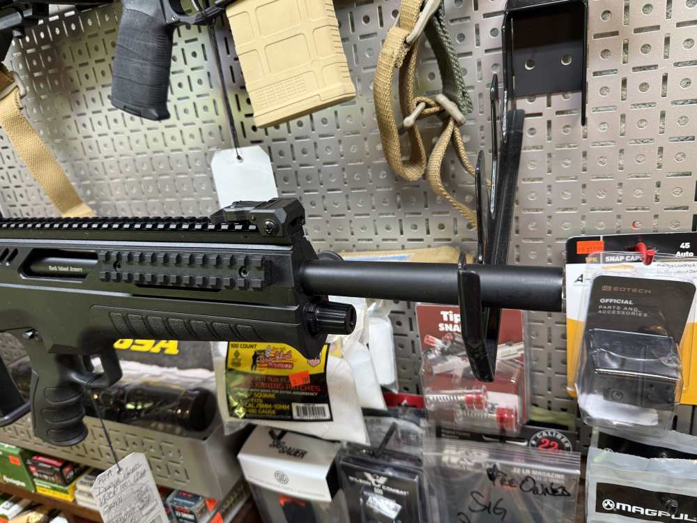 VRPB100 shotgun RIA imports 2 mags W box -img-3