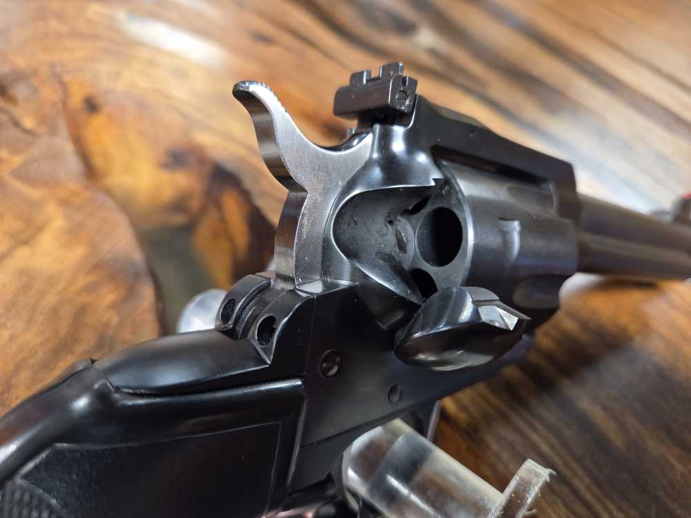 Ruger New Model Blackhawk 5.5" 45 Colt PENNY -img-22