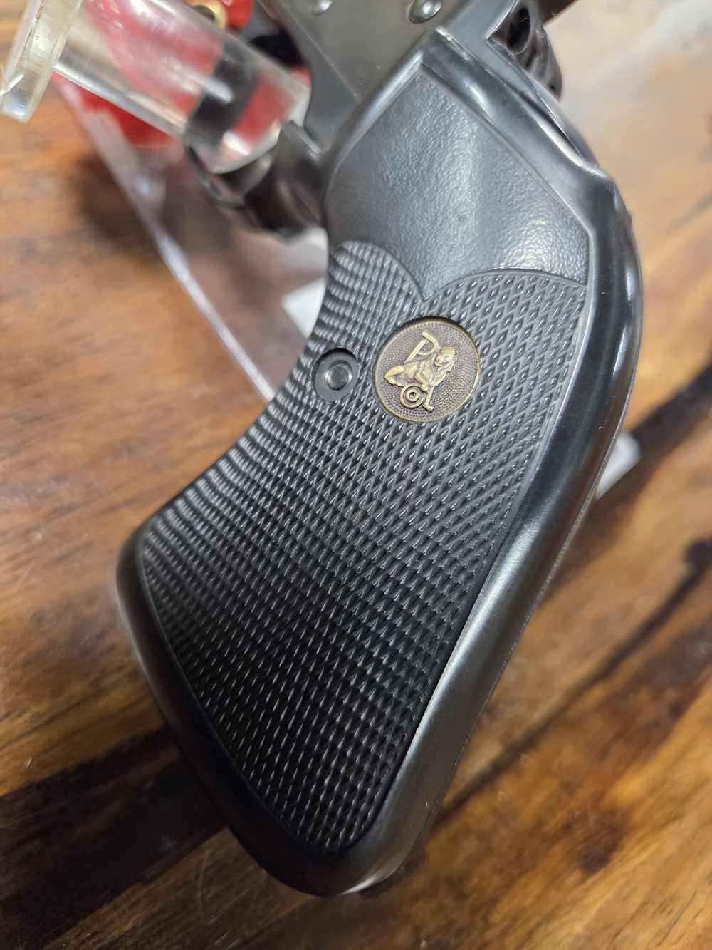 Ruger New Model Blackhawk 5.5" 45 Colt PENNY -img-1