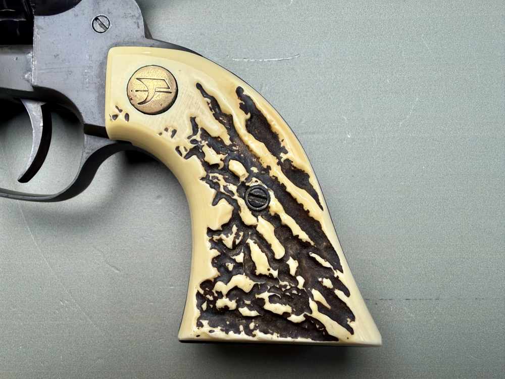 High Standard Double-Nine W-100 .22 Cal 9-Shot Revolver – Early Production-img-5