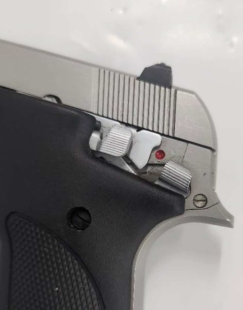 Pre Owned: Smith & Wesson Model 2206 .22 Long Rifle Semi Auto-img-14