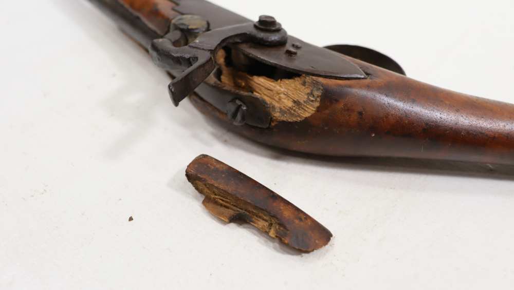 ANTIQUE PERCUSSION PISTOL UNKNOWN MAKER AND CALIBER-img-19