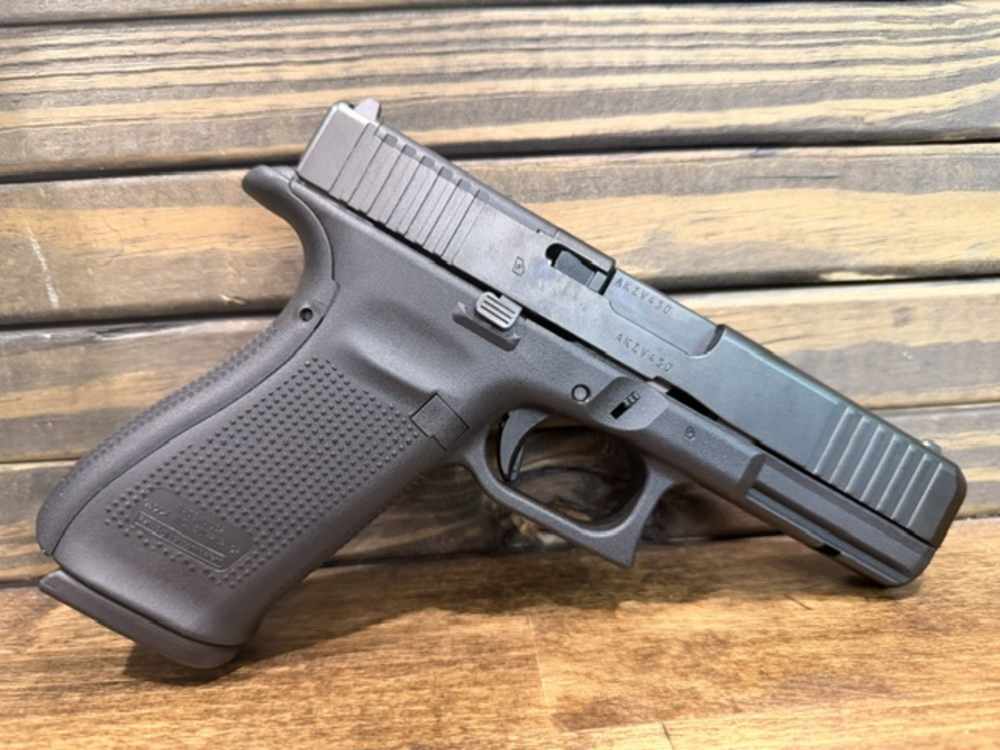 GLOCK 20 GEN 5 MOS 4.5”BBL 10MM PISTOL W/ 3 MAGS & CASE *NR*PENNY*-img-2