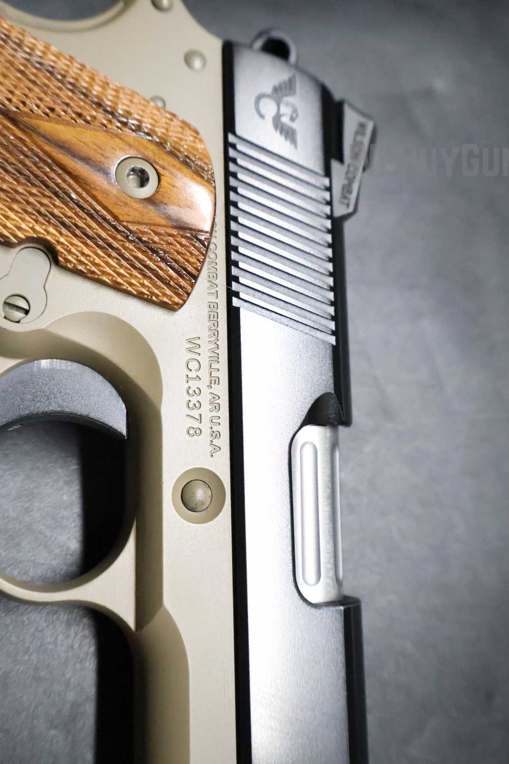 Wilson Combat Sentinel Professional Semi-Automatic Pistol 9mm Parabellum-img-17