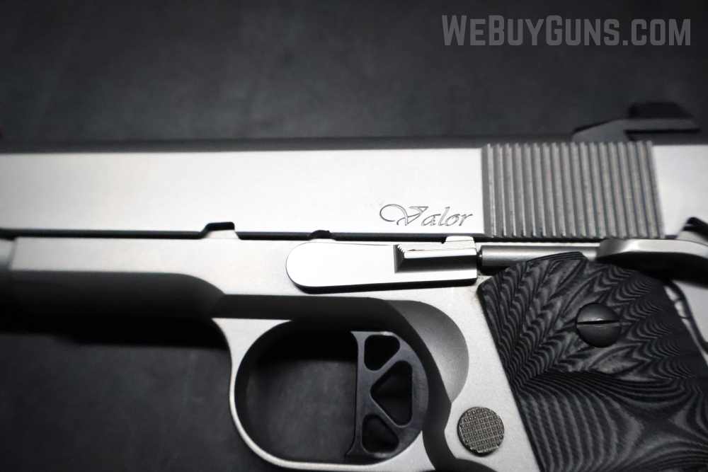 Dan Wesson Valor Semi-Automatic Pistol .45 ACP-img-15
