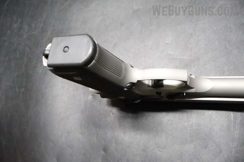 Beretta 92FS Semi-Automatic Pistol 9mm Parabellum-img-14