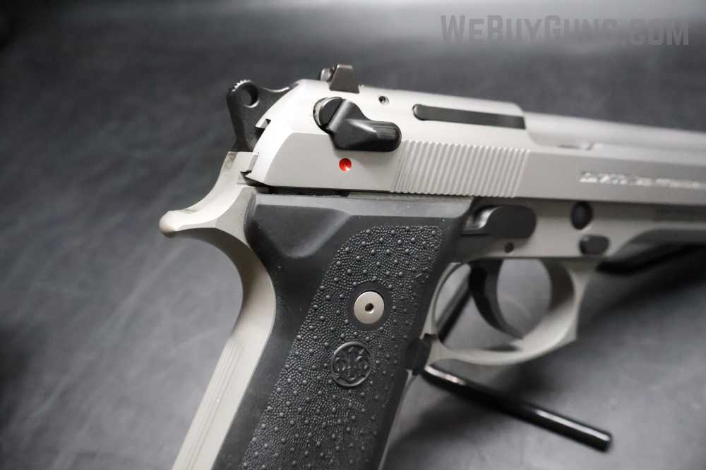 Beretta 92FS Semi-Automatic Pistol 9mm Parabellum-img-4