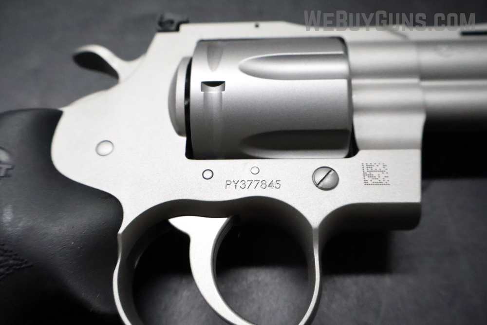 Colt Python Revolver .357 Magnum-img-22