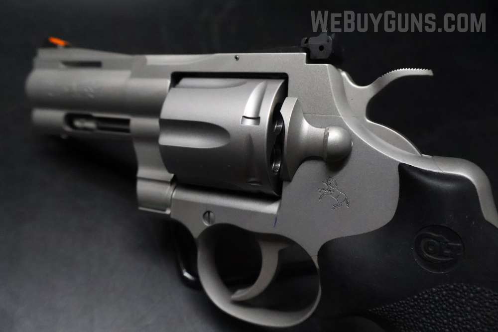 Colt Python Revolver .357 Magnum-img-8