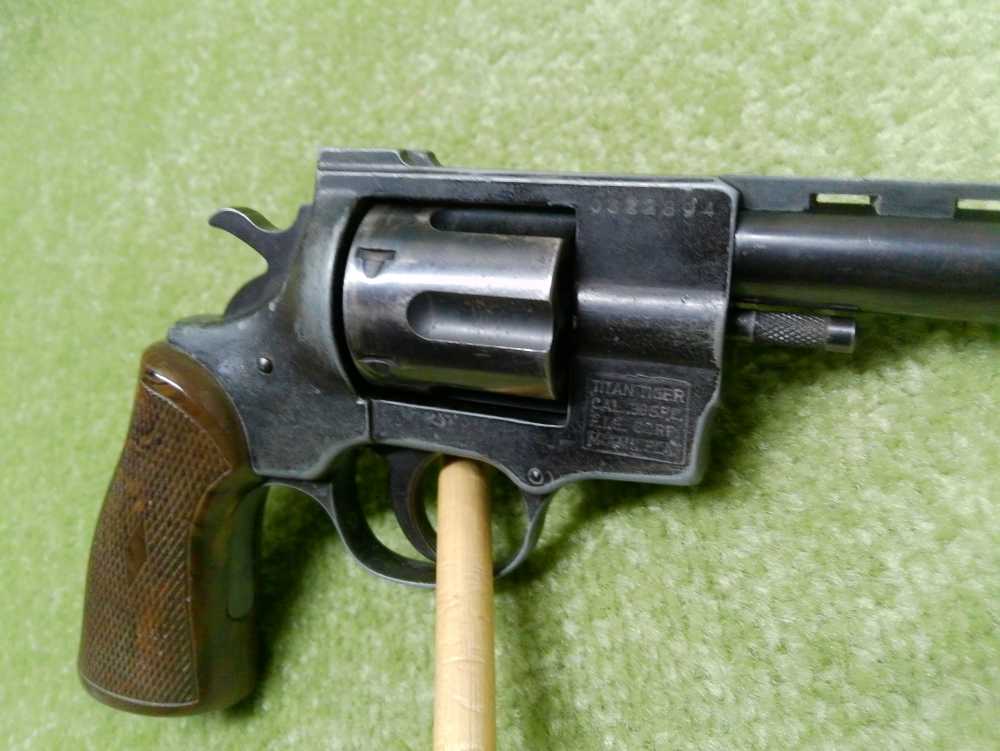 Titan Tiger FIE 38Spl 4" 6 Shot Cool Old Gun!-img-4