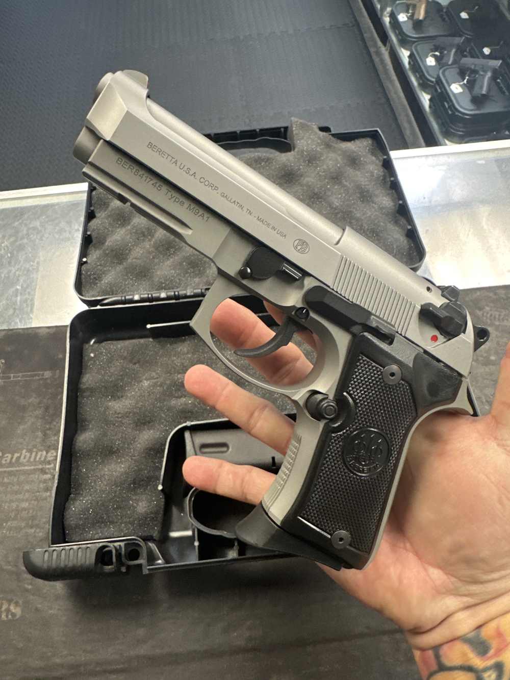 Beretta 92FS Compact Inox-img-1