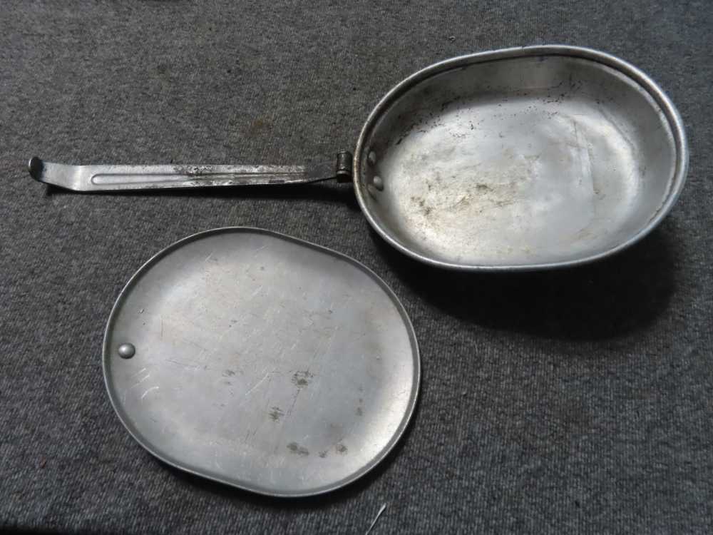 WWI US ARMY AND GERMAN AMMO POUCH-MESS KIT-LEGGINGS-MEAT TIN-PUTTEE-img-15