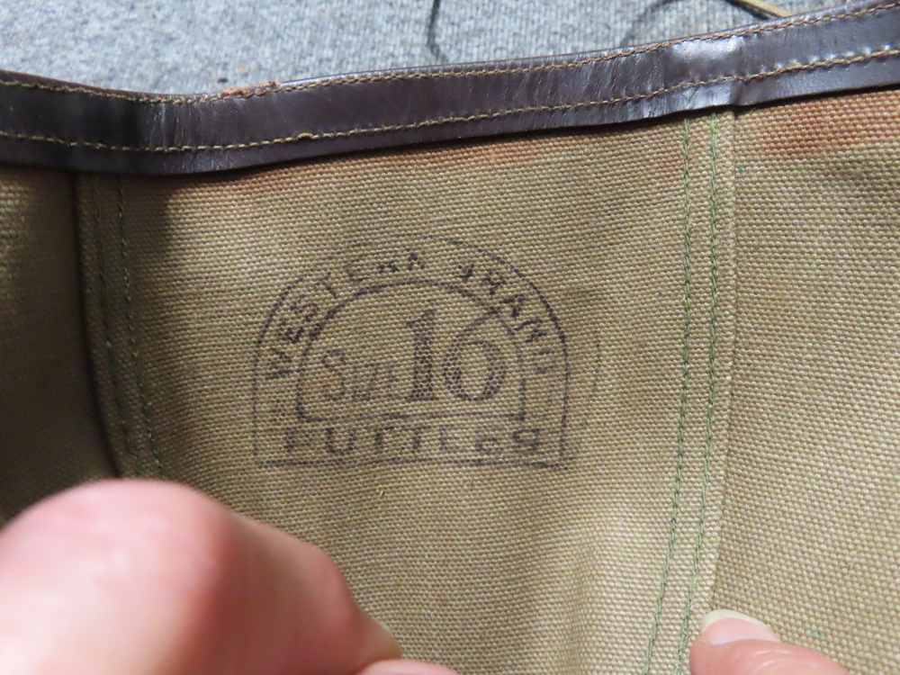 WWI US ARMY AND GERMAN AMMO POUCH-MESS KIT-LEGGINGS-MEAT TIN-PUTTEE-img-25