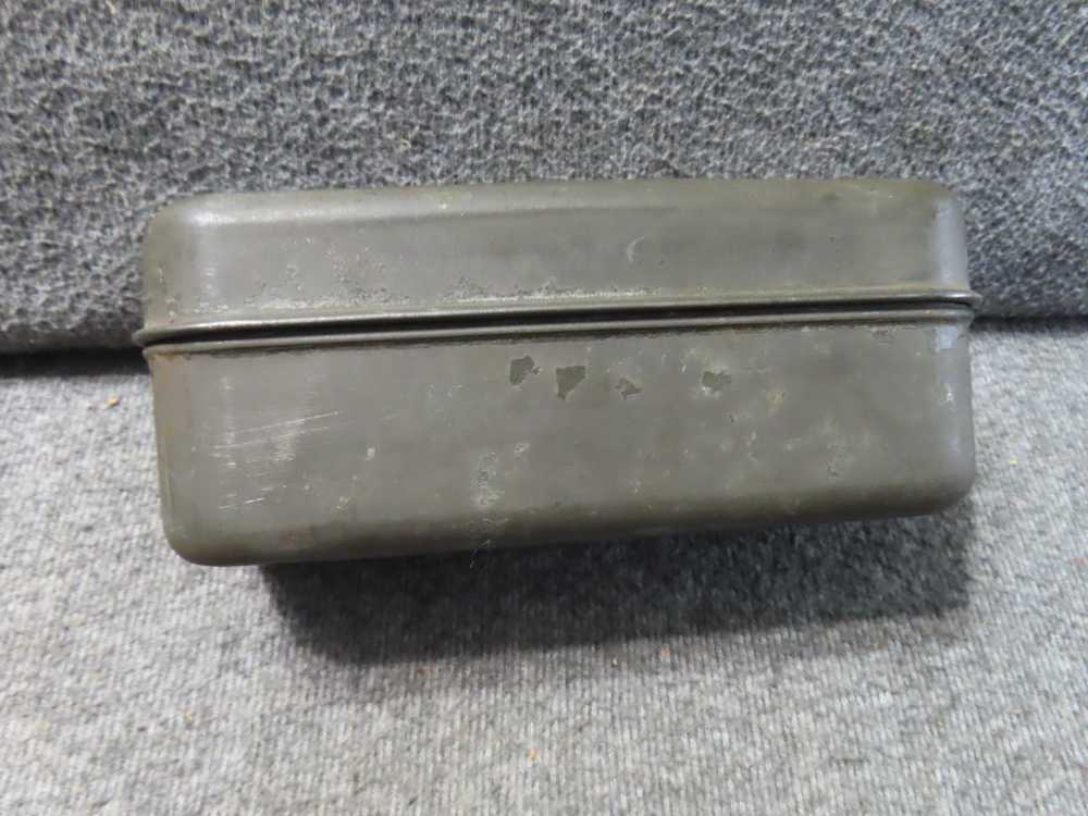 WWI US ARMY AND GERMAN AMMO POUCH-MESS KIT-LEGGINGS-MEAT TIN-PUTTEE-img-10