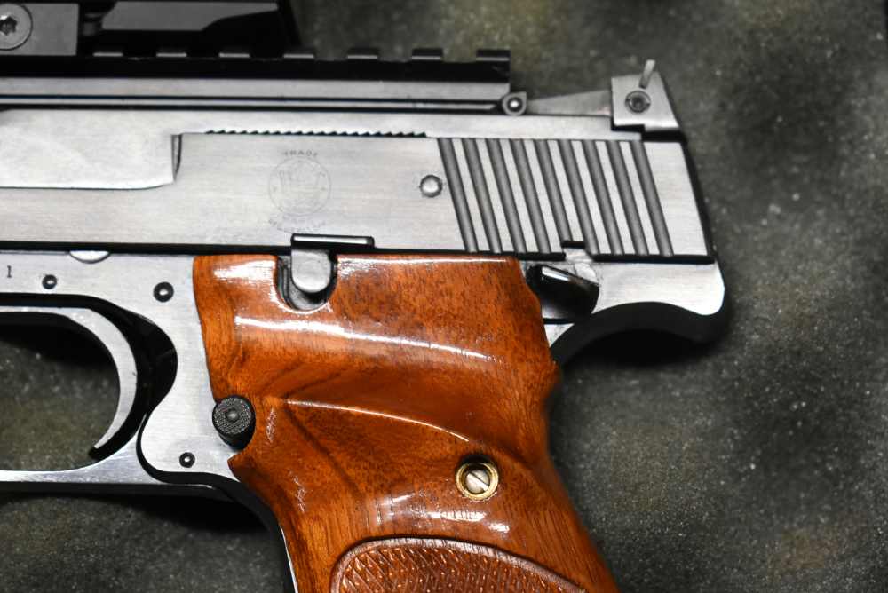 smith and Wesson 41 22lr-img-21