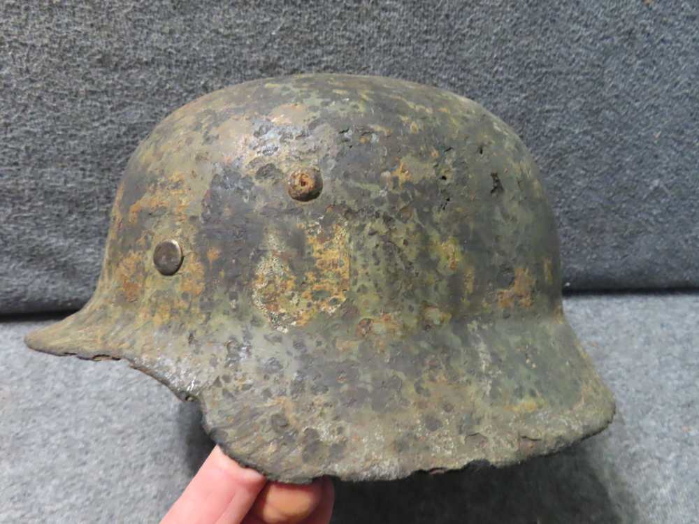 2-GROUND DUG WWII GERMAN HELMETS-M35 AND M40 MODELS-GREAT DISPLAY-img-10