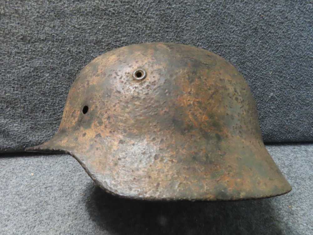 2-GROUND DUG WWII GERMAN HELMETS-M35 AND M40 MODELS-GREAT DISPLAY-img-2
