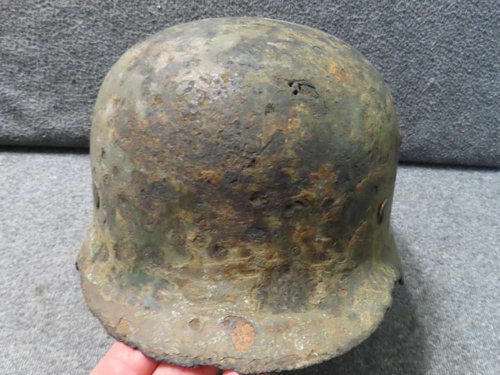 2-GROUND DUG WWII GERMAN HELMETS-M35 AND M40 MODELS-GREAT DISPLAY-img-9