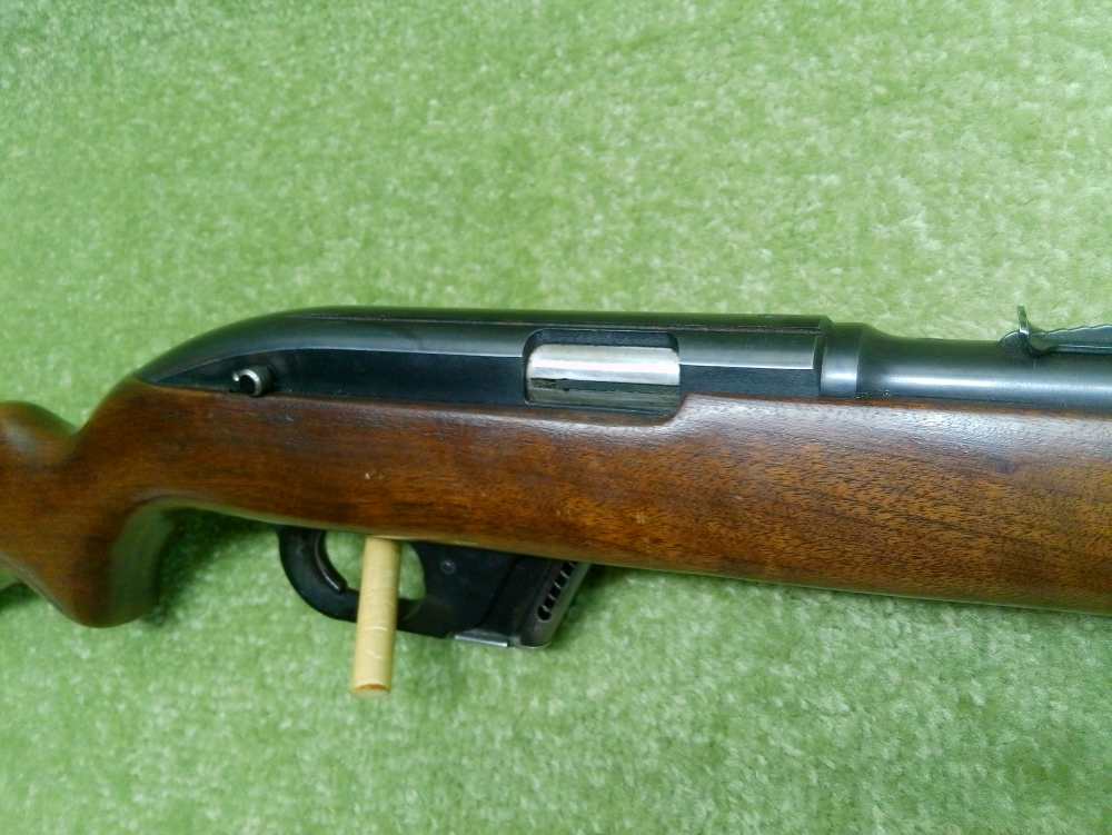 Winchester Model 77 22LR 22" X1 10rnd Mag Excellent Condition! -img-20