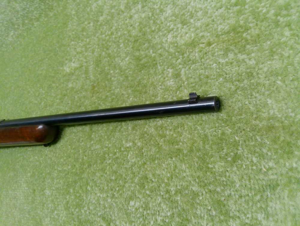 Winchester Model 77 22LR 22" X1 10rnd Mag Excellent Condition! -img-25