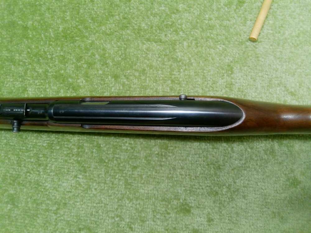 Winchester Model 77 22LR 22" X1 10rnd Mag Excellent Condition! -img-12