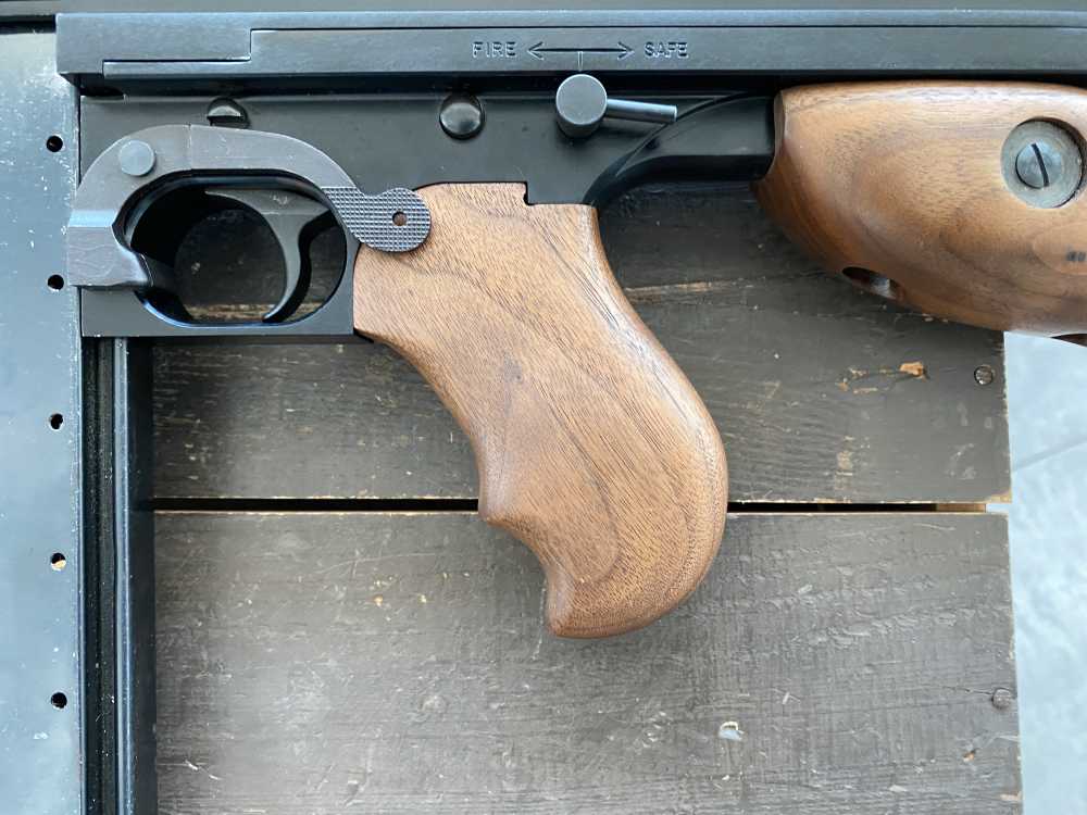 Auto Ordnance Thompson Carbine 45 ACP Great Condition No Reserve Auction-img-23