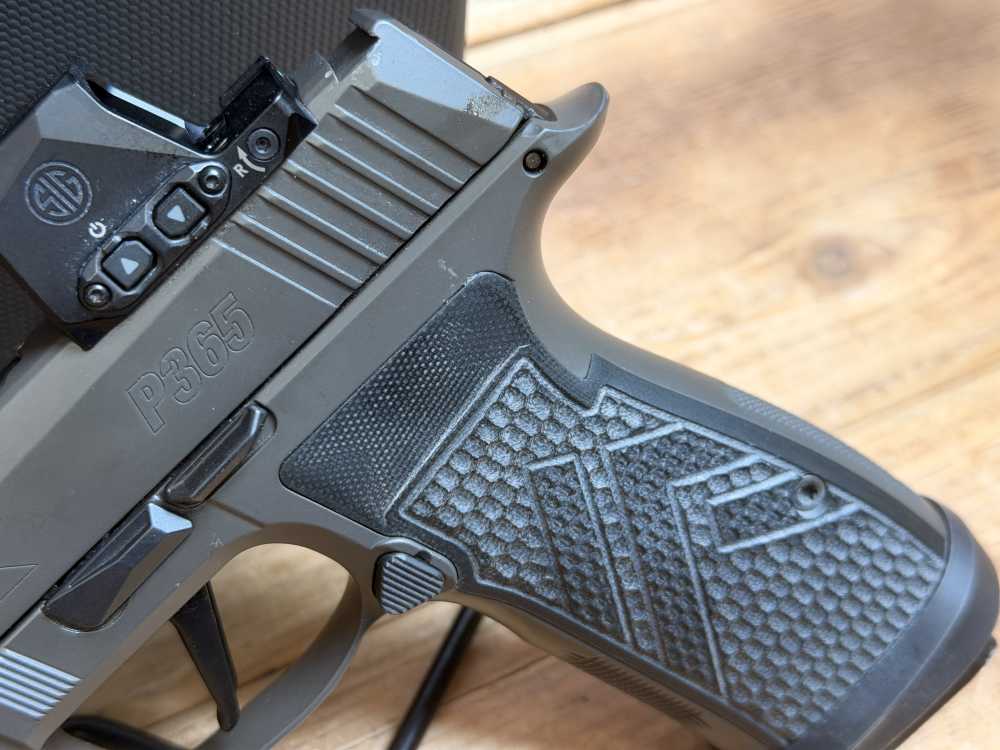 SIG Sauer P365 AXG Legion w/case & extras-img-4