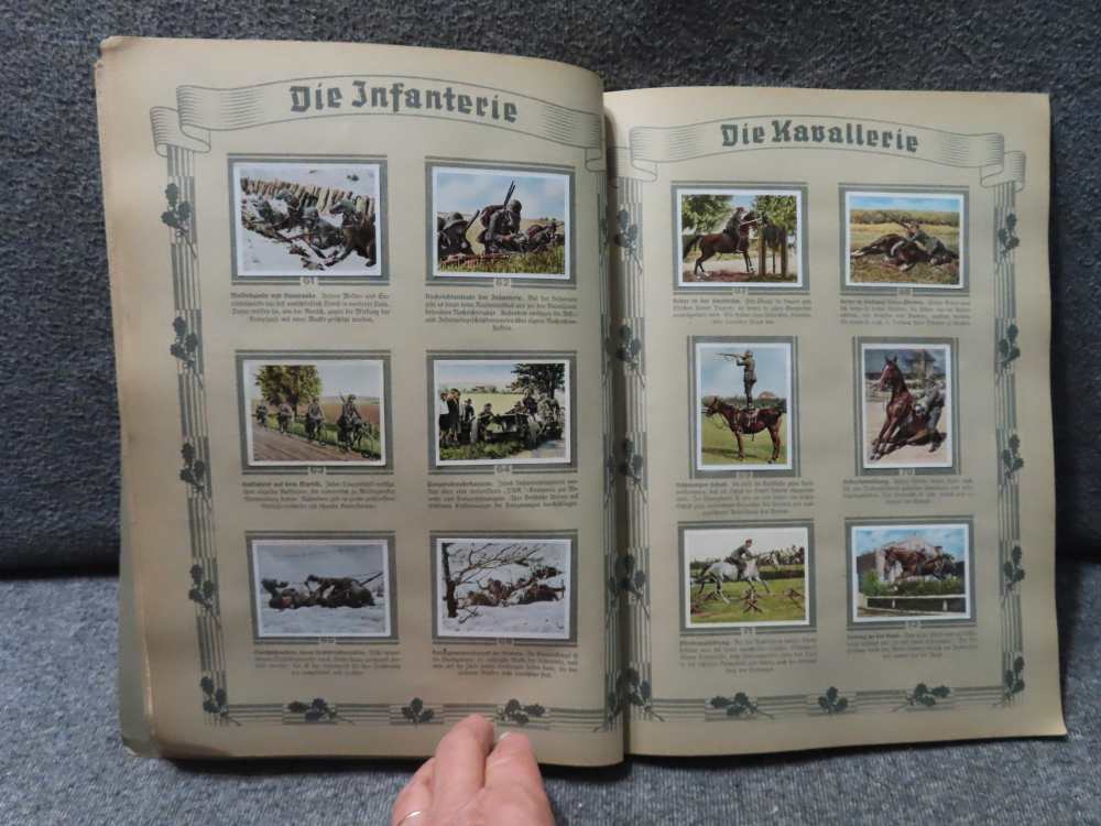 ORIGINAL WWII GERMAN CIGARETTE CARD ALBUM "DIE DEUTSCHE WEHRMACHT"-1936-img-9