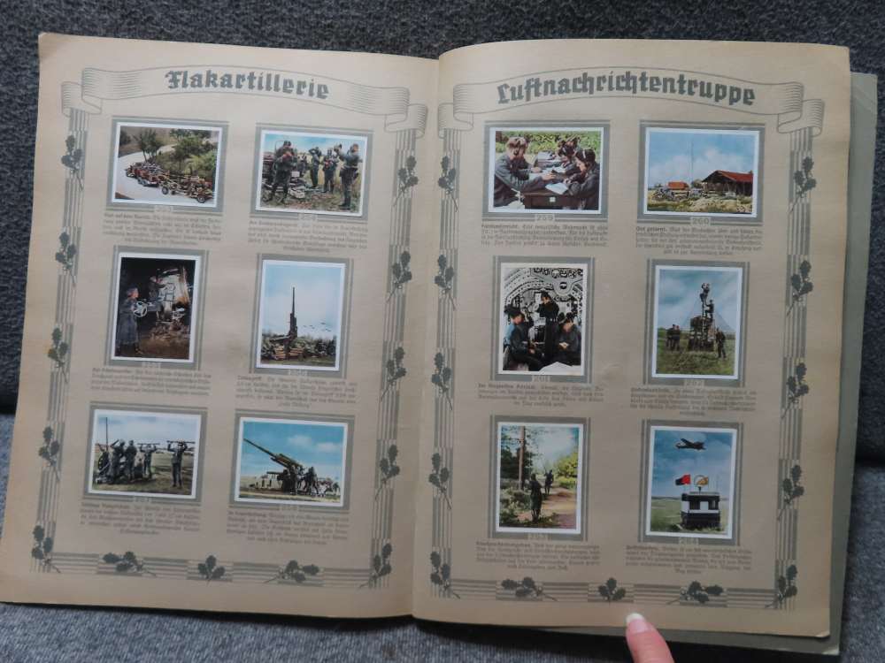 ORIGINAL WWII GERMAN CIGARETTE CARD ALBUM "DIE DEUTSCHE WEHRMACHT"-1936-img-18