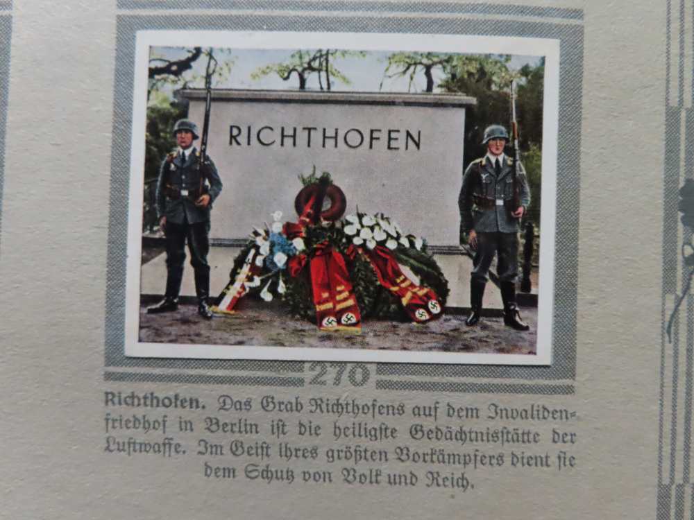 ORIGINAL WWII GERMAN CIGARETTE CARD ALBUM "DIE DEUTSCHE WEHRMACHT"-1936-img-19