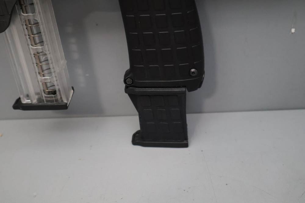 KeL-Tec CP33 5.5" .22 LR w/Box, Brace, & Soft Case -img-8