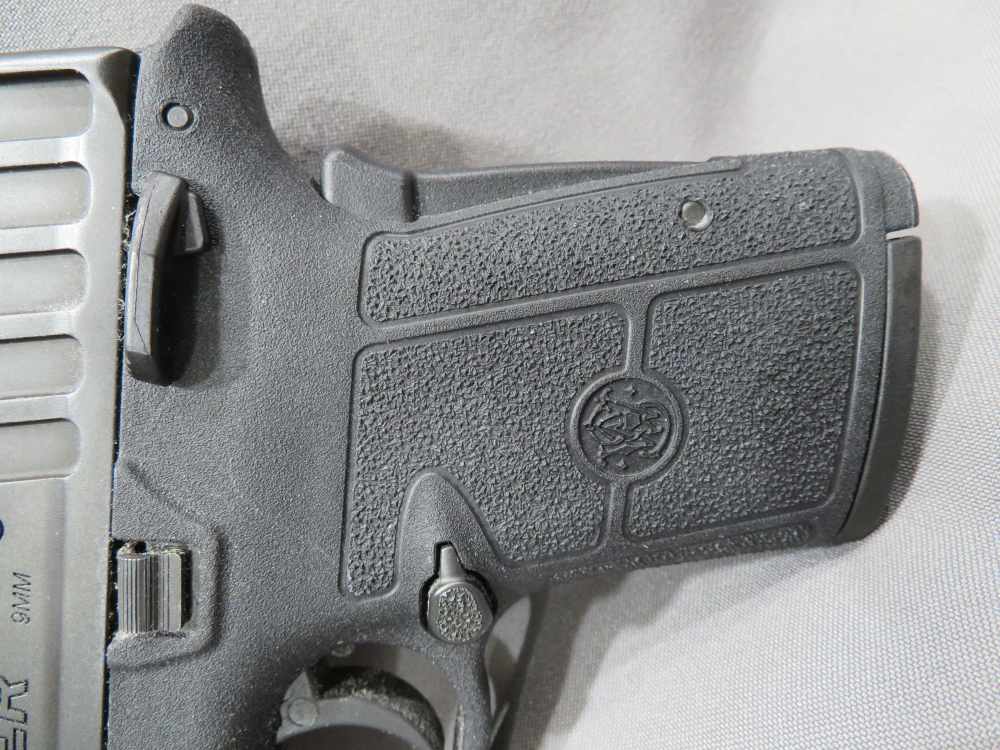 Smith & Wesson Equalizer 9mm LNIB-img-3