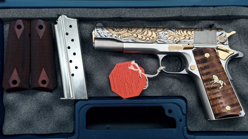 Colt SK Customs SKC Luchando Tigre Tiger 1911 5" SS & Gold 38 Super LAYAWAY-img-4