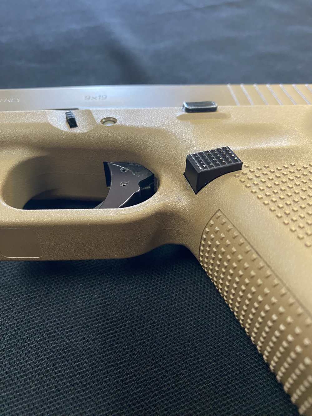 GLOCK 19X GEN 5 GLOCK STORE TRIGGER TiN NIGHT SIGHTS-img-13