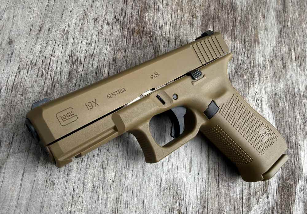 Glock 19X 4" 9mm LNIB 3 Mags 1¢ No Reserve G19X-img-2