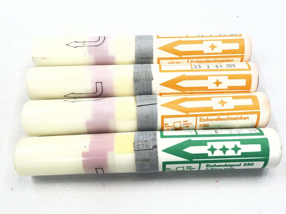 4 x Vintage German Hand Held Signal Flare Model 250 1984 Combloc-img-0