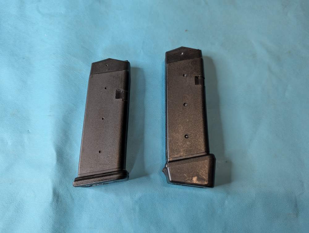 TWO U Notch Glock 19 9mm Magazine ONE 15rd ONE 15rd w/ +2 Extension-img-2