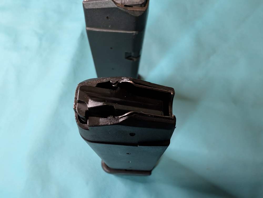 TWO U Notch Glock 19 9mm Magazine ONE 15rd ONE 15rd w/ +2 Extension-img-8