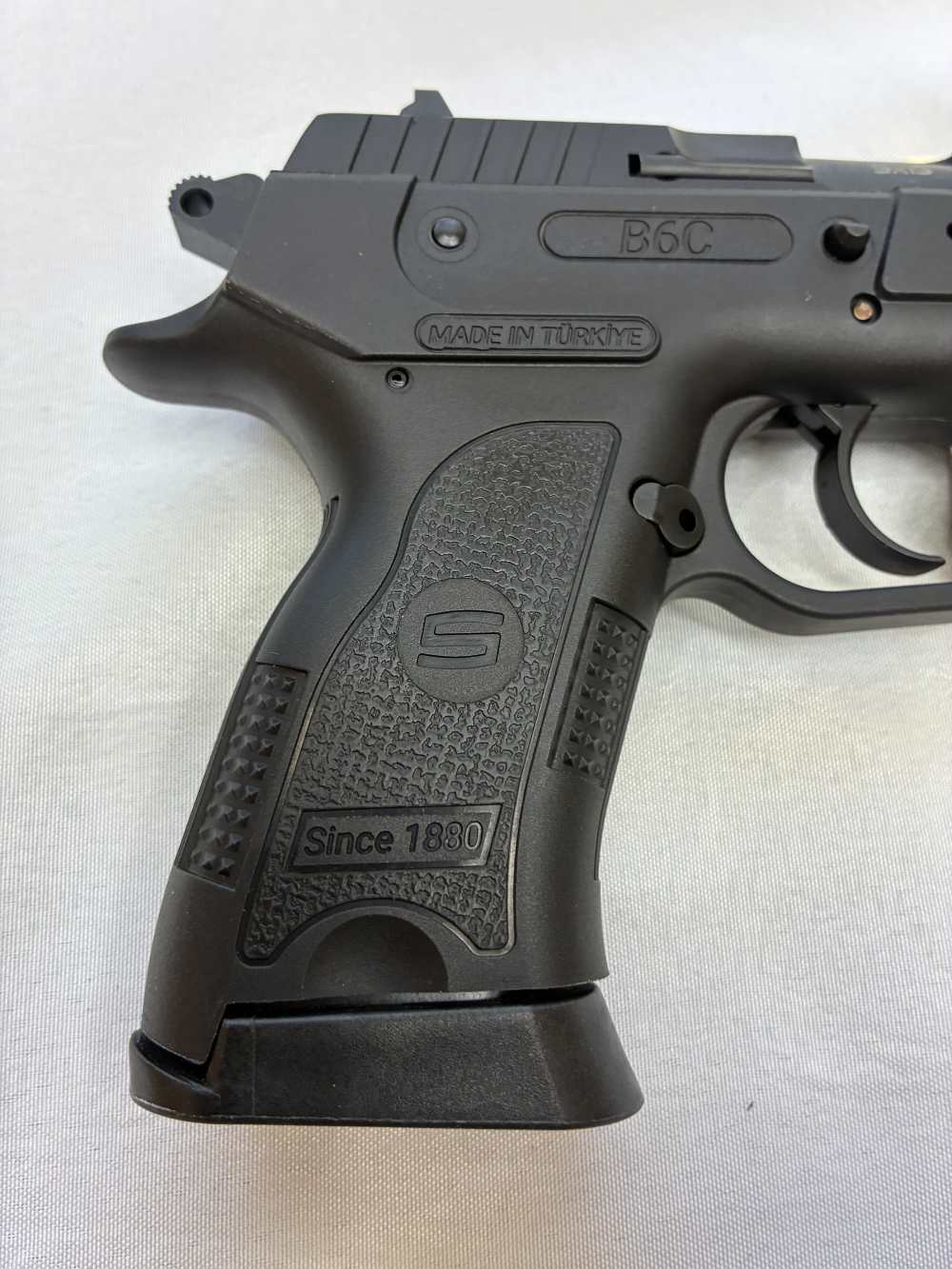 Sar B6C  9mm As New in Box-img-4