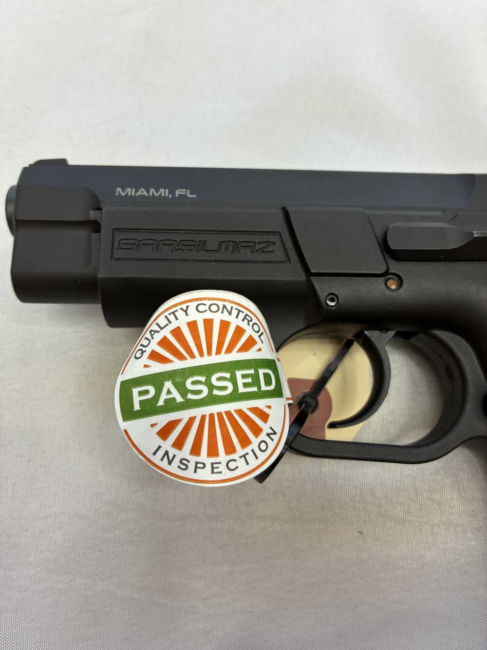Sar B6C  9mm As New in Box-img-8