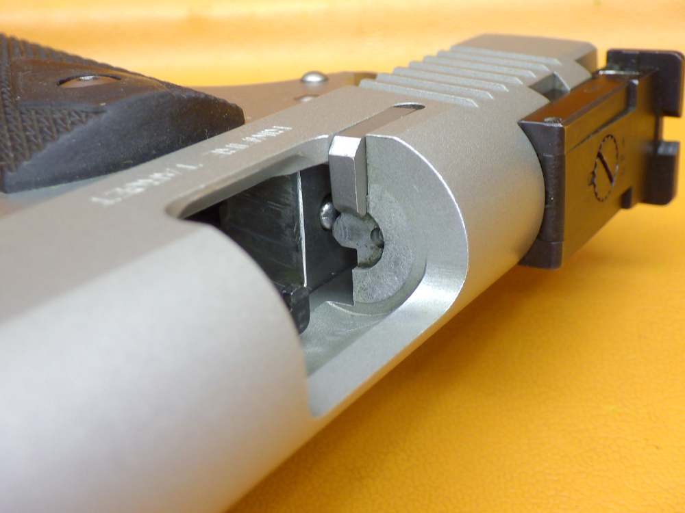 Kimber Rimfire Target .22LR 5" Match Grade Bbl 1911-Style Tgt Rubber Grips-img-28