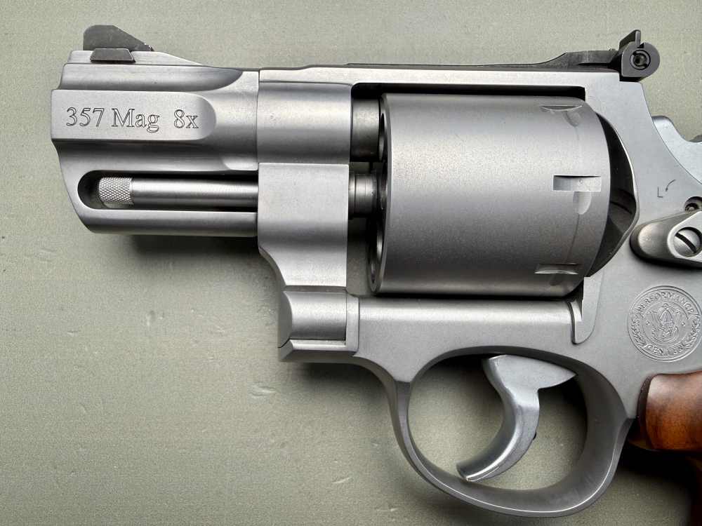 Smith & Wesson Model 627-5 Performance Center .357 Magnum – 8 Shot-img-8