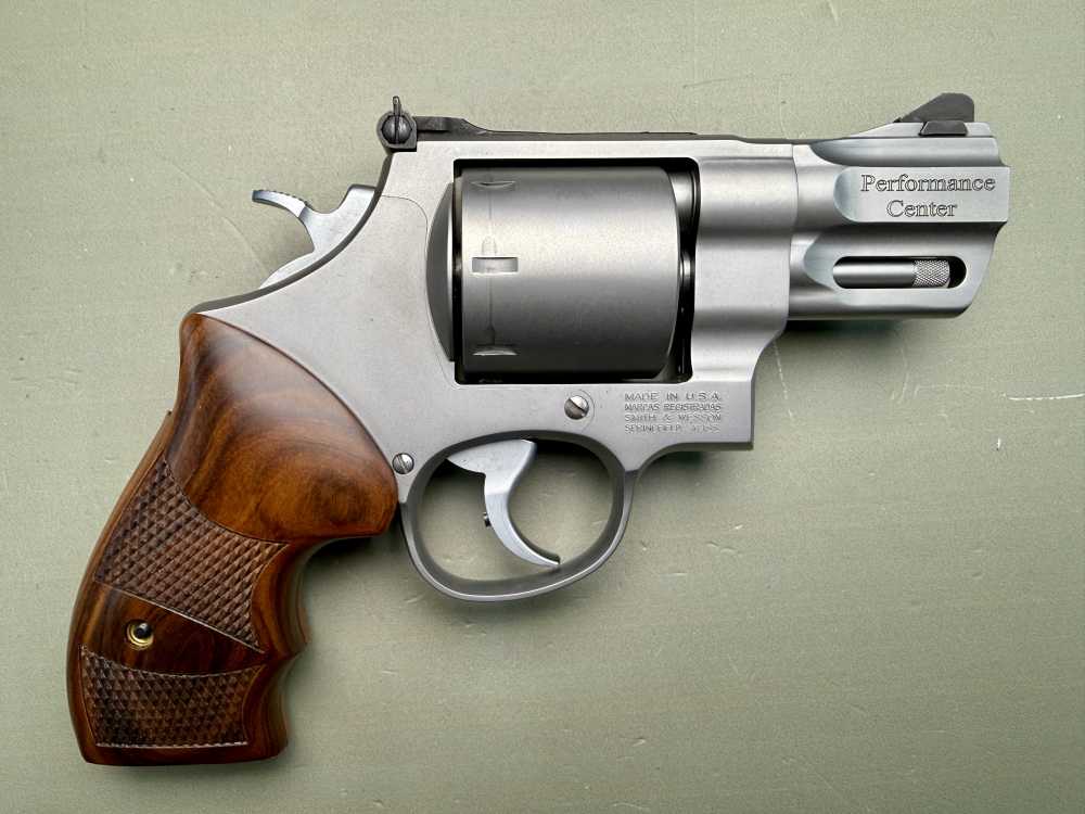 Smith & Wesson Model 627-5 Performance Center .357 Magnum – 8 Shot-img-0