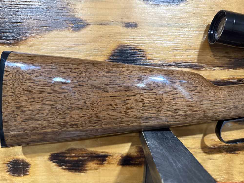 Browning BL-22 Grade I .22 S/L/LR with Leupold VX-3 2.5-8×36 made in 1981-img-1