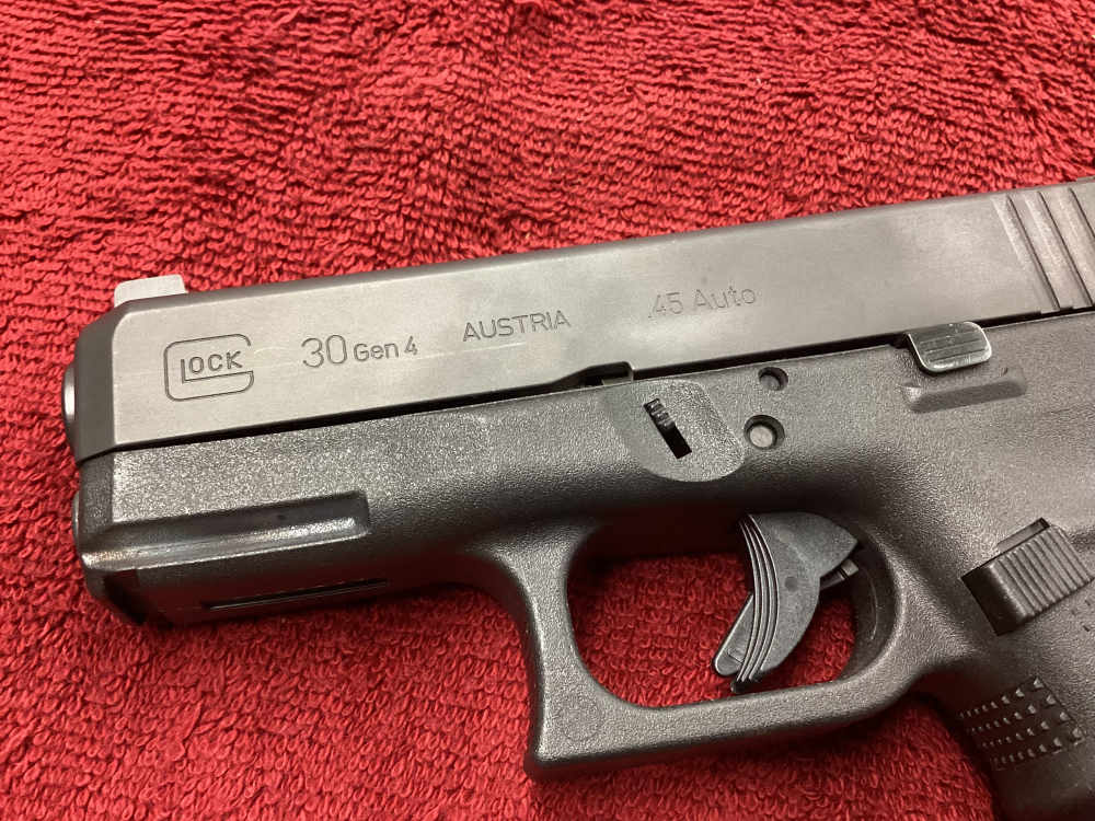 Glock 30 Gen 4 - .45ACP + 3-10Rnd Magazines & Case- NO CC FEES!-img-7