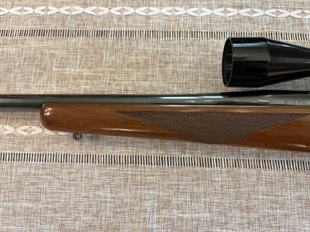 Ruger M77 - .30-06 SPRG - 1980 - Tang Safety - w/ Bushnell RED pad-img-10